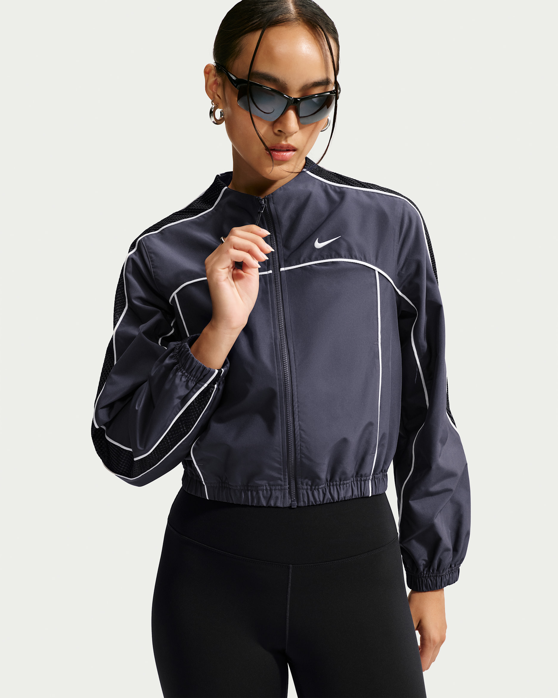 Nike Sportswear Women's Mock-Neck Jacket. Nike SG
